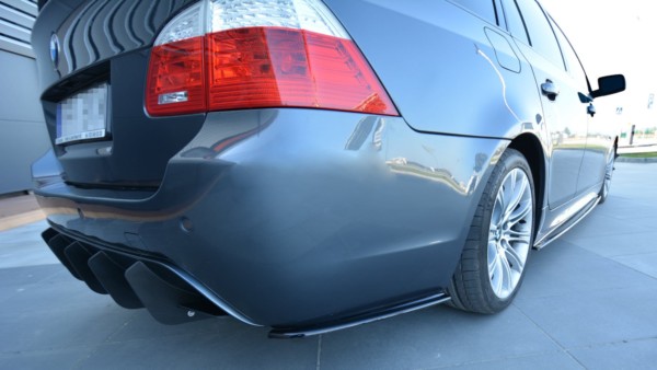 MAXTON DESIGN - Bočné difúzory zadného náraznika for vhodné pre BMW 5 E60/E61 M-PACK , Čierny lesk