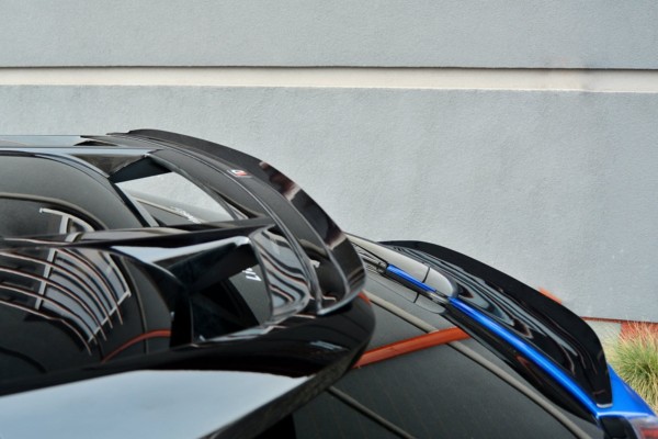 MAXTON DESIGN - Predlženie spoilera V.2 TOYOTA C-HR , Čierny lesk 
Maxton ABS CAP