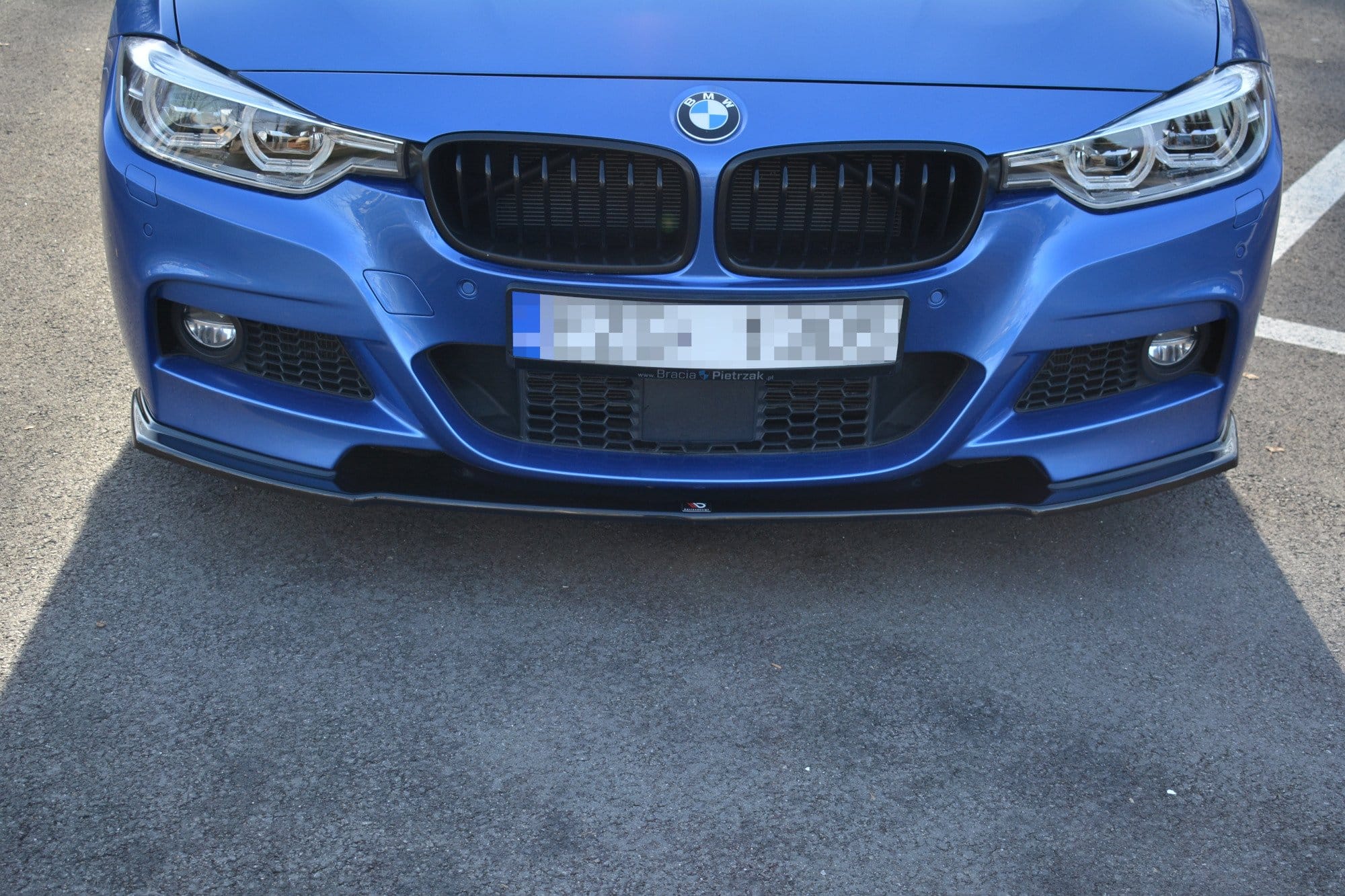 MAXTON DESIGN - Spoiler pod Predný náraznik vhodné pre BMW 3-SERIES F30 FL SEDAN M-SPORT , Čierny lesk – Obrázok 2