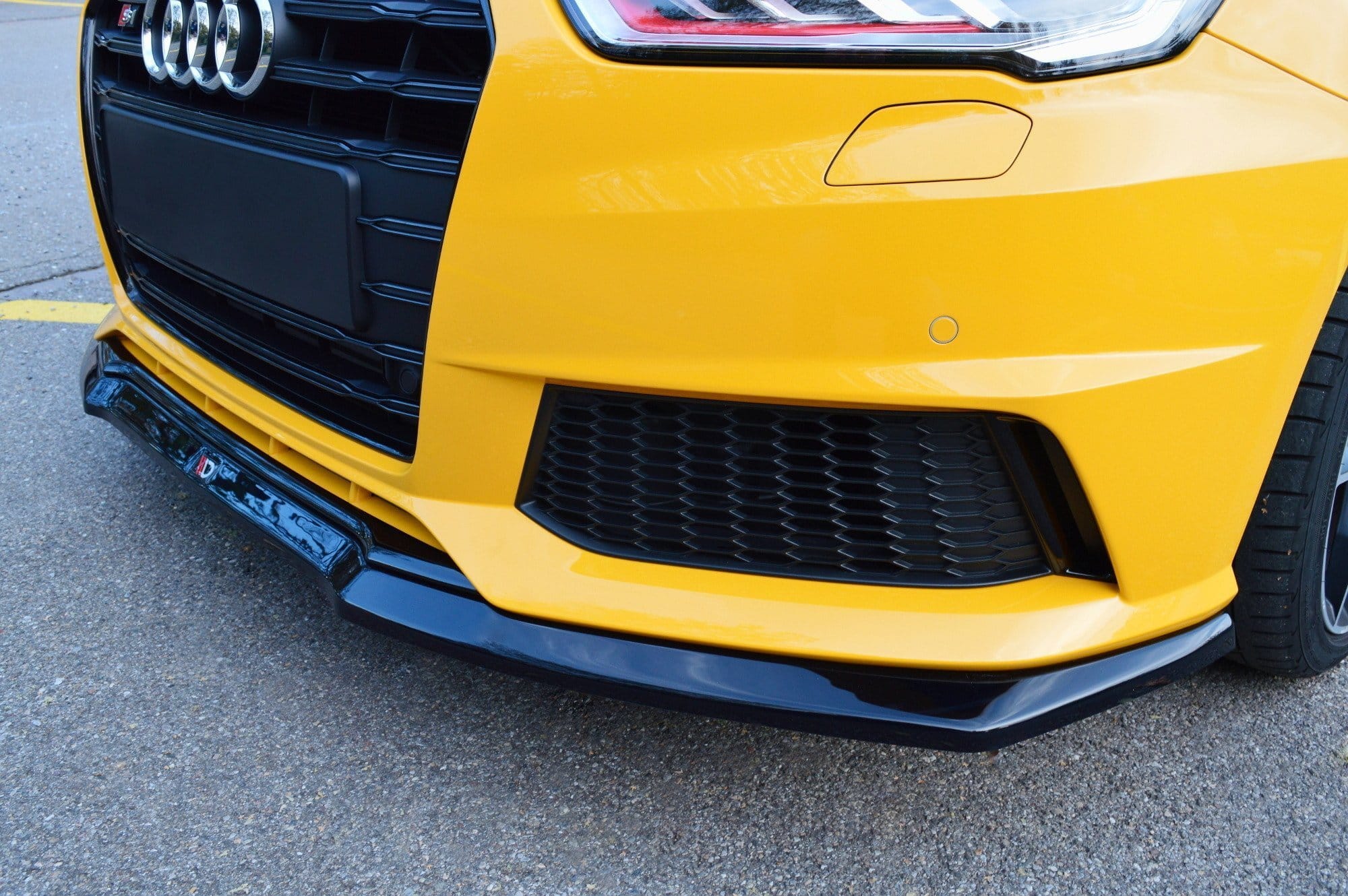MAXTON DESIGN - Spoiler pod Predný náraznik Audi S1 8X , Čierny lesk – Obrázok 3