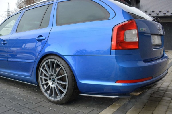 MAXTON DESIGN - Bočné difúzory zadného náraznika Skoda Octavia RS Mk2 / Mk2 FL Sedan / Combi , Čierny lesk – Obrázok 4