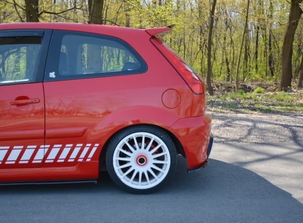 MAXTON DESIGN - Bočné difúzory zadného náraznika Ford Fiesta ST Mk6 , Čierny lesk – Obrázok 3