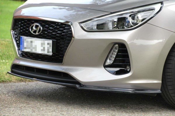 MAXTON DESIGN - Spoiler pod Predný náraznik   V.1 HYUNDAI I30 MK2 HATCHBACK , Čierny lesk
