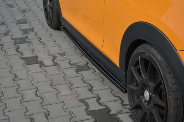 MAXTON DESIGN - Lišty pod prahy MINI COOPER S MK3 PREFACE 3-DOOR (F56) , Čierny lesk – Obrázok 3