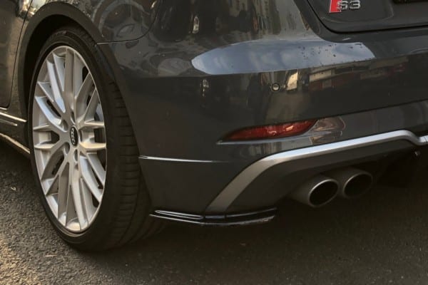 MAXTON DESIGN - Bočné difúzory zadného náraznika Audi S3 8v Facelift , Čierny lesk