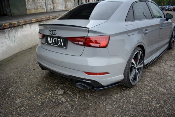 MAXTON DESIGN - Bočné difúzory zadného náraznika Audi RS3 8V FL Sedan , Čierny lesk – Obrázok 3