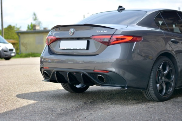 MAXTON DESIGN - Predlženie spoilera ALFA ROMEO GIULIA VELOCE , Čierny lesk – Obrázok 2