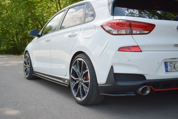 MAXTON DESIGN - Lišty pod prahy V.1 Hyundai I30 N Mk3 Hatchback / Fastback , Čierny lesk – Obrázok 2
