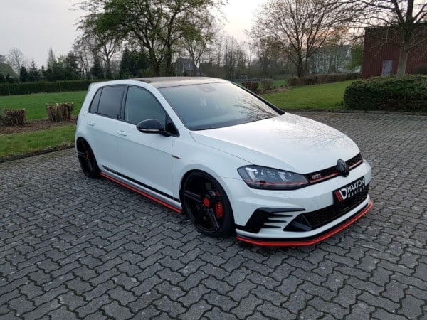 MAXTON DESIGN - Lišty pod prahy VW GOLF Mk7 GTI CLUBSPORT , RED – Obrázok 4