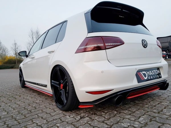 MAXTON DESIGN - Bočné difúzory zadného náraznika VW GOLF Mk7 GTI CLUBSPORT , Čierny lesk