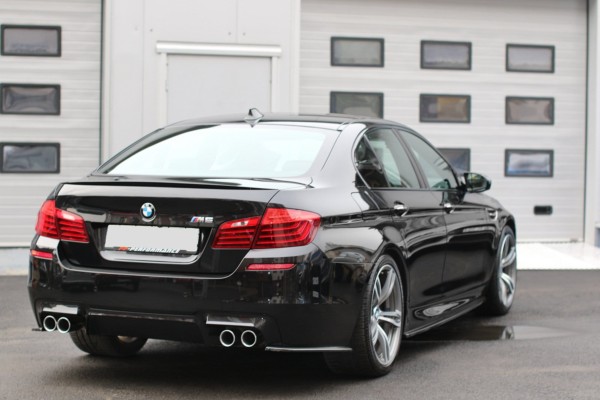 MAXTON DESIGN - Bočné difúzory zadného náraznika vhodné pre BMW M5 F10 , Čierny lesk – Obrázok 2