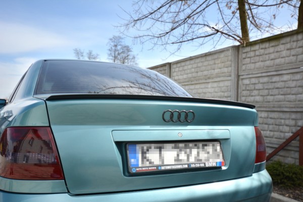 MAXTON DESIGN - Predlženie spoilera  Audi A4 / S4 B5 Sedan , Čierny lesk 
Maxton ABS CAP