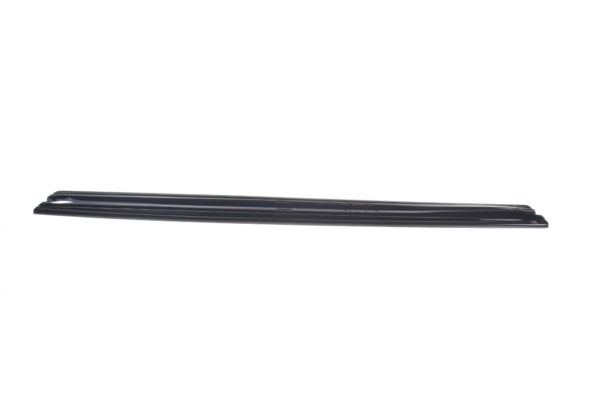 MAXTON DESIGN - Lišty pod prahy Audi RS4 B9 , Čierny lesk – Obrázok 6