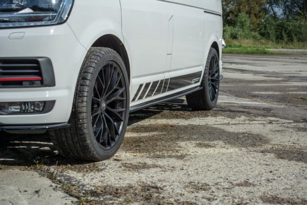 MAXTON DESIGN - Lišty pod prahy Volkswagen T6 , Čierny lesk – Obrázok 4