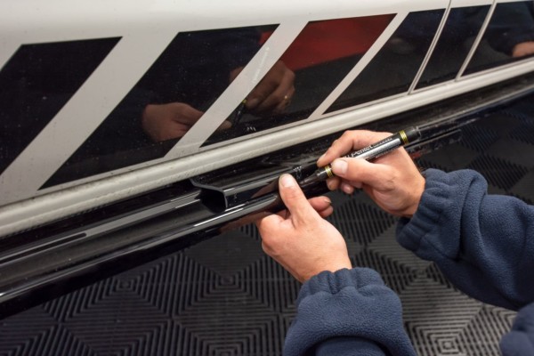 MAXTON DESIGN - Lišty pod prahy Volkswagen T6 , Čierny lesk – Obrázok 15