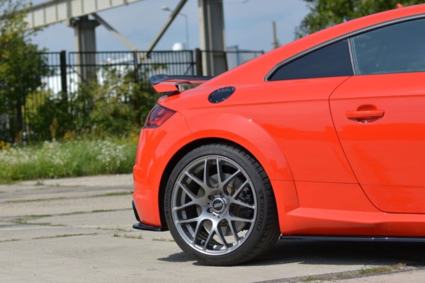 MAXTON DESIGN - Bočné difúzory zadného náraznika Audi TT RS 8S , Čierny lesk – Obrázok 4