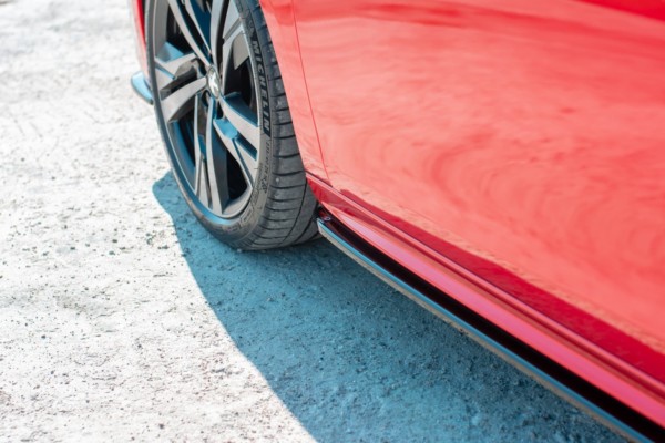 MAXTON DESIGN - Lišty pod prahy Peugeot 508 Mk2 , Čierny lesk – Obrázok 4