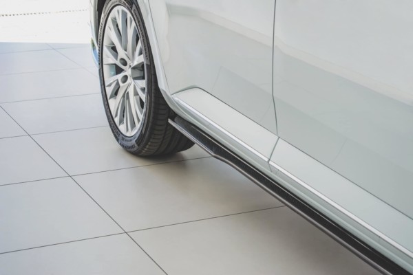 MAXTON DESIGN - Lišty pod prahy Skoda Superb Mk3 FL , Čierny lesk – Obrázok 5