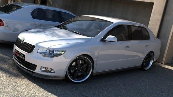 MAXTON DESIGN - Spoiler pod Predný náraznik   Skoda Superb Mk2 , Čierny lesk