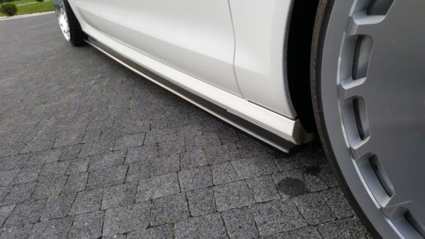 MAXTON DESIGN - Lišty pod prahy Audi S6 / A6 S-Line C7 , 
Čierny lesk – Obrázok 4