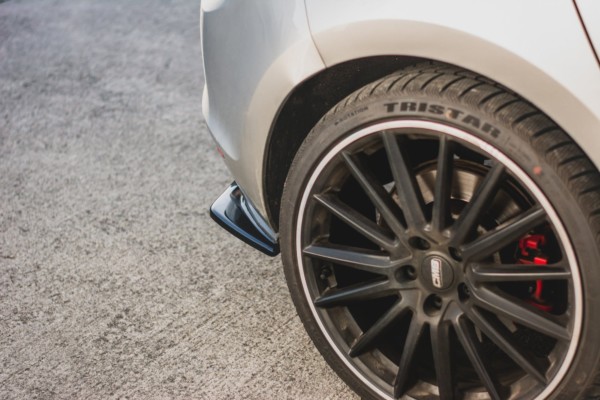 MAXTON DESIGN - Bočné difúzory zadného náraznika V.2 VW Golf 7 GTI , Čierny lesk – Obrázok 6