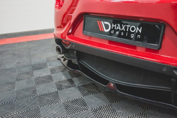 MAXTON DESIGN - Stredový spoiler pod zadný náraznik Alfa Romeo 4C , Čierny lesk – Obrázok 5