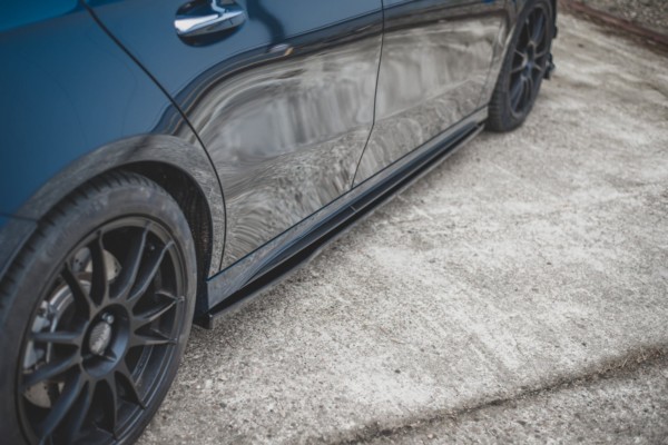 MAXTON DESIGN - Lišty pod prahy Mercedes A35 AMG W177 , Čierny lesk – Obrázok 3