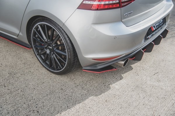MAXTON DESIGN - Racing Durability Bočné difúzory zadného náraznika V.2 VW Golf 7 GTI , Black – Obrázok 9