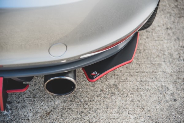 MAXTON DESIGN - Racing Durability Bočné difúzory zadného náraznika V.2 VW Golf 7 GTI , Black – Obrázok 11
