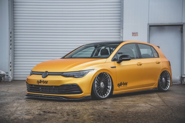 MAXTON DESIGN - Lišty pod prahy V.2 VW Golf 8 , Čierny lesk – Obrázok 2