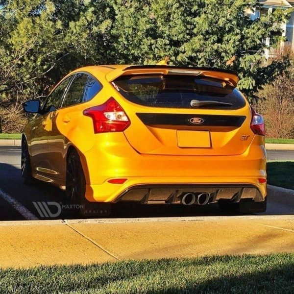 MAXTON DESIGN - Difúzor zadného náraznika  Ford Focus ST Mk3 (RS Look) , Čierny lesk No – Obrázok 2
