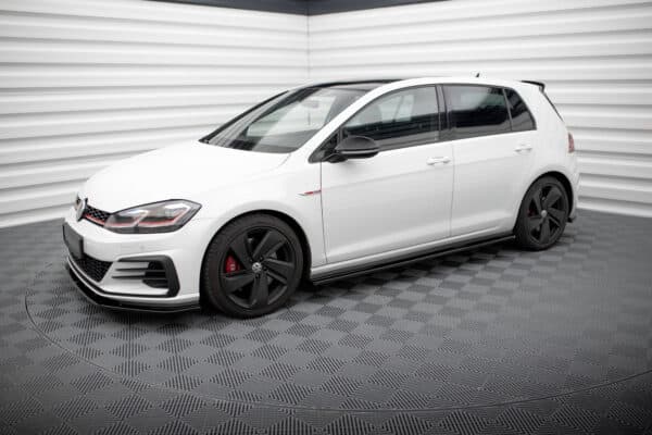 MAXTON DESIGN - Lišty pod prahy VW GOLF VII GTI PREFACE/FACELIFT (wide) ,Čierny lesk – Obrázok 2