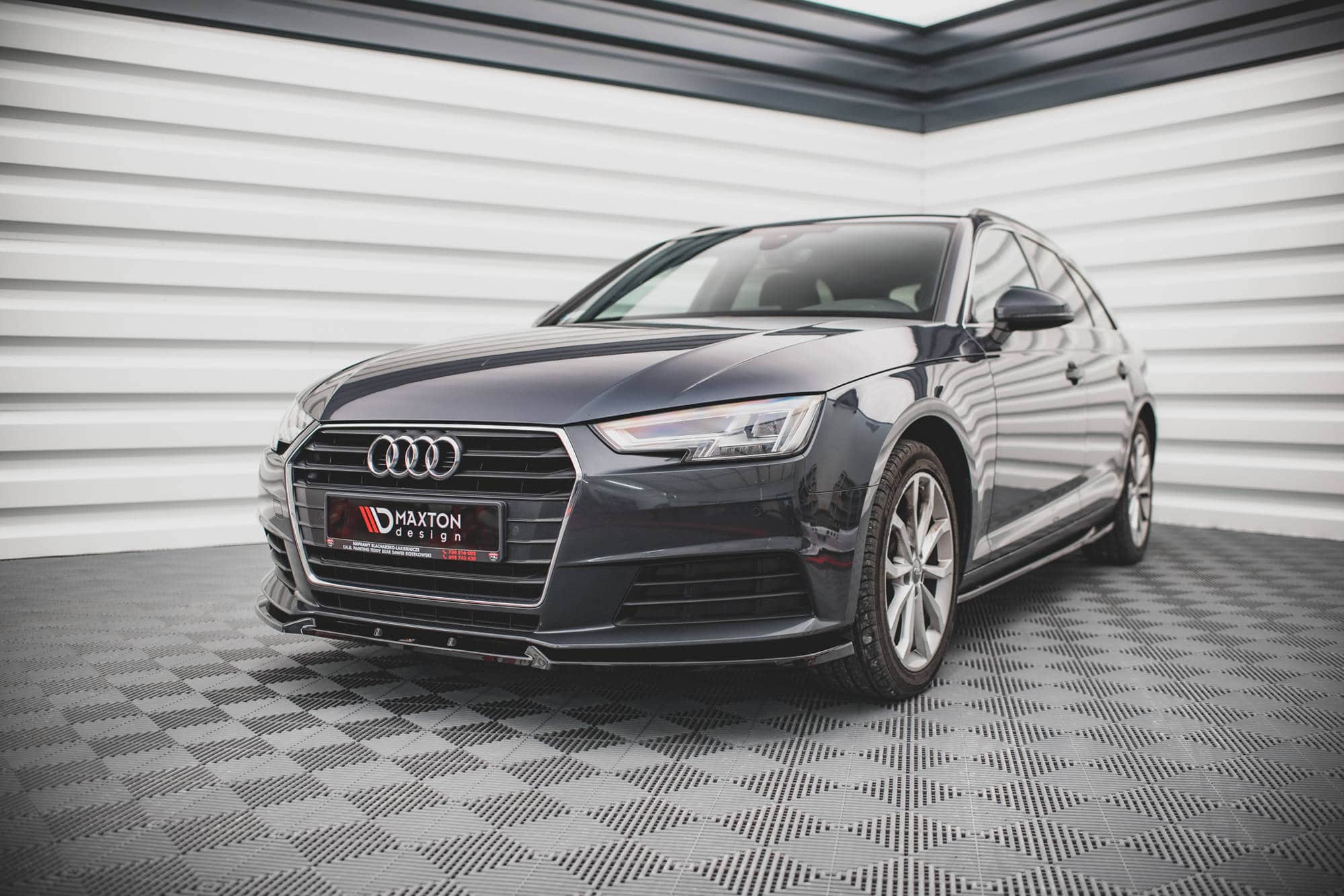 MAXTON DESIGN - Spoiler pod Predný náraznik V.1 Audi A4 B9 , Čierny lesk – Obrázok 4