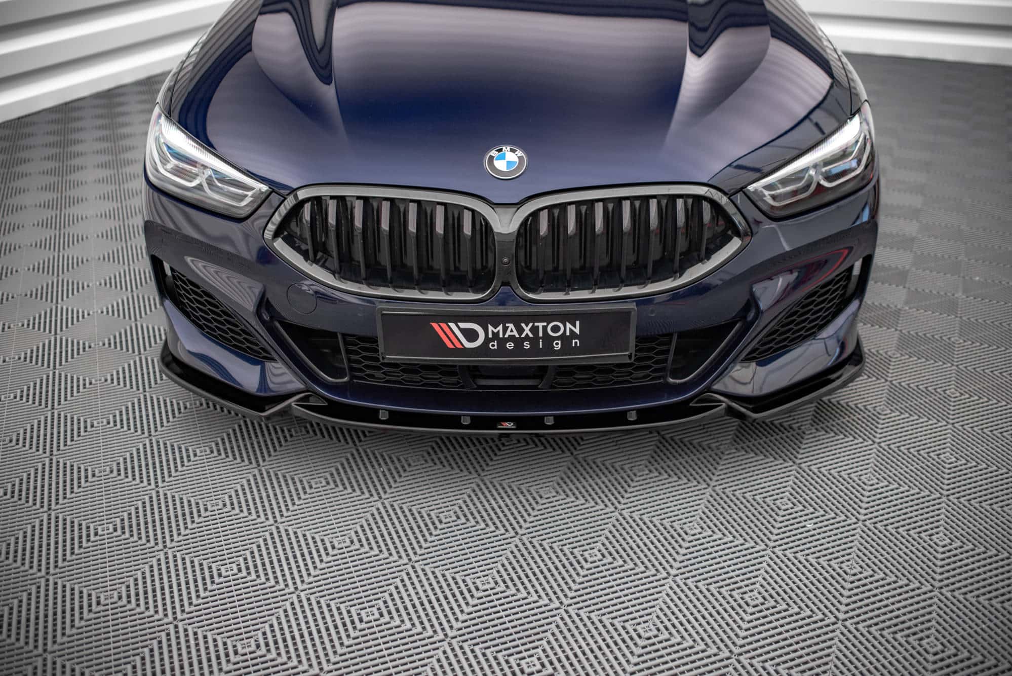 MAXTON DESIGN -Spoiler pod predný nárazník V.3 , vhodné pre BMW 8 COUPE M-PACK G15 / 8 GRAN COUPE M-PACK G16,Čierny lesk – Obrázok 2