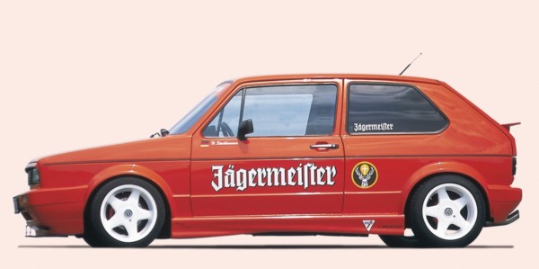 Rieger  nádstavce prahov (bez otvárania) -  VW Golf 1 , Pravá strana plast ABS, 
vrátane- Certifikát,montážne vybavenie, hliniková konzola