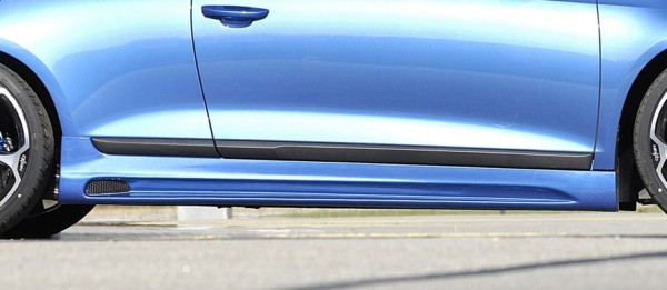 Rieger  nádstavce prahov -  VW Scirocco 3 (13) , Pravá strana s priehlbinou, s otvorom,, plast ABS, 
vrátane-montážne vybavenie, hliniková mriežka, Certifikát