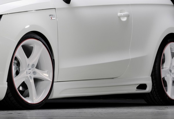 Rieger  nádstavce prahov -  Audi A1 (8X) , Pravá strana s priehlbinou, s otvorom,, plast ABS, Pre vozidlá s S-Line exterier a bez S-Line exterier, 
vrátane- hliniková mriežka,montážne vybavenie, Certifikát