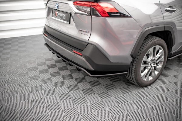 MAXTON DESIGN -Stredový zadný difúzor, TOYOTA RAV4 MK5,Čierny lesk – Obrázok 4