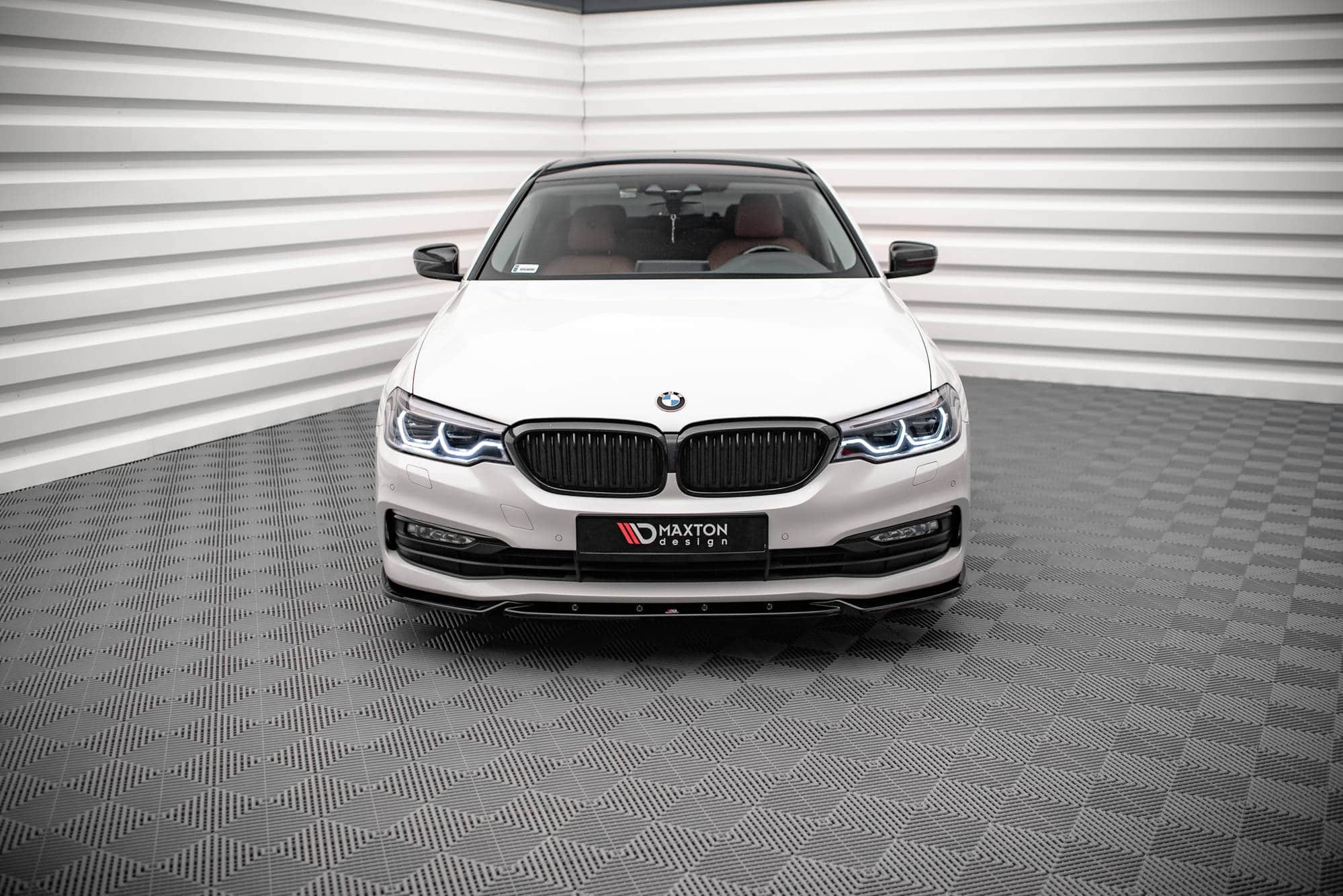 MAXTON DESIGN - Spoiler pod predný nárazník,vhodné pre BMW 5 G30 – Obrázok 3