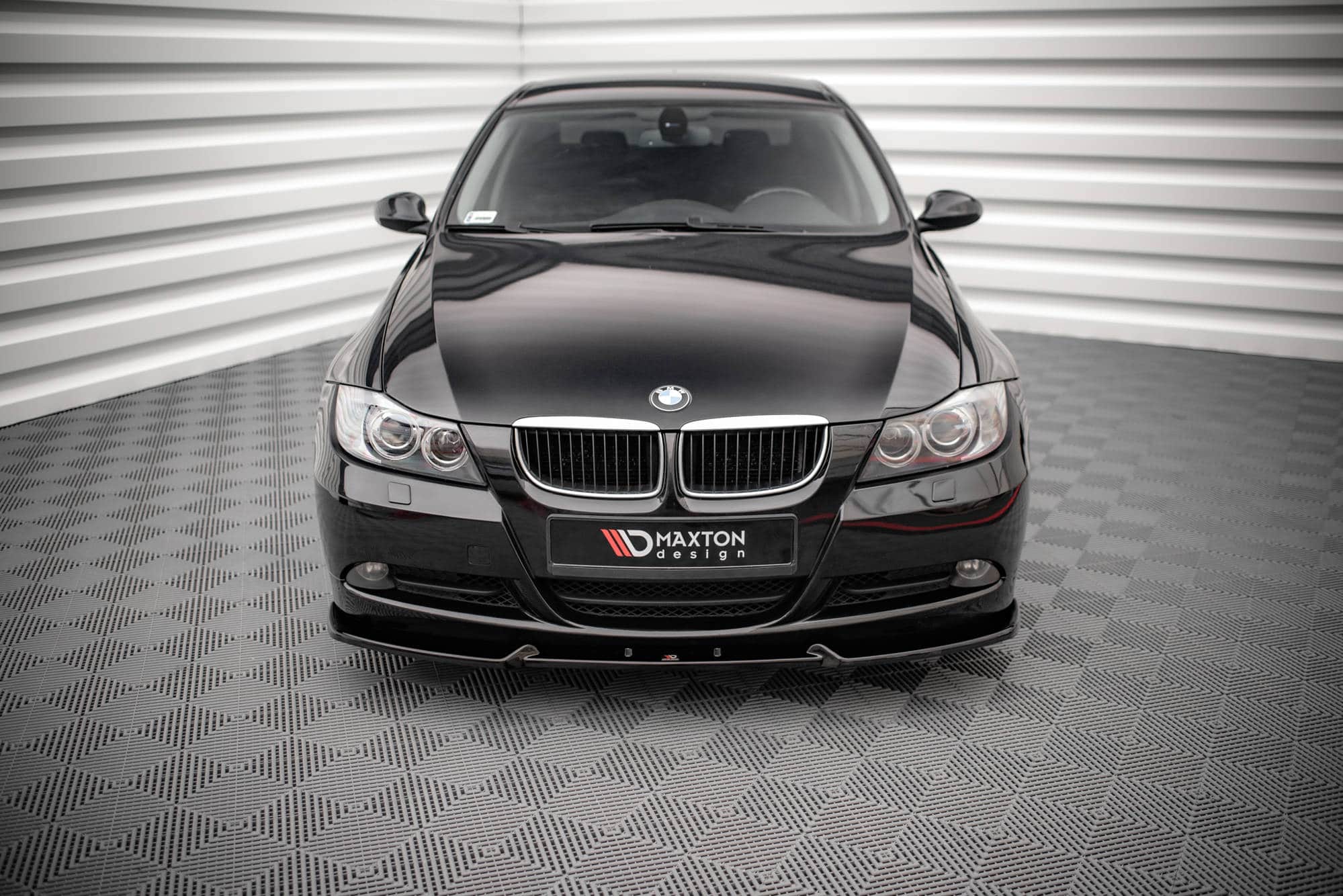 MAXTON DESIGN -Spoiler pod predný nárazník ,V.1 vhodné pre BMW 3 E90/E91 – Obrázok 2