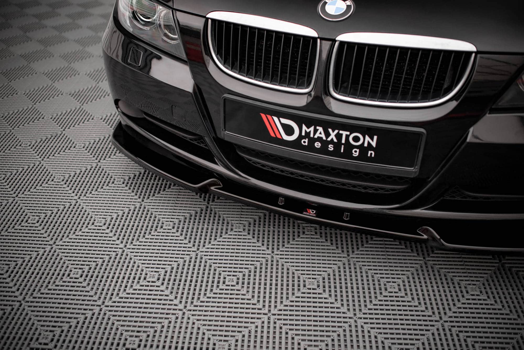 MAXTON DESIGN -Spoiler pod predný nárazník ,V.1 vhodné pre BMW 3 E90/E91 – Obrázok 3