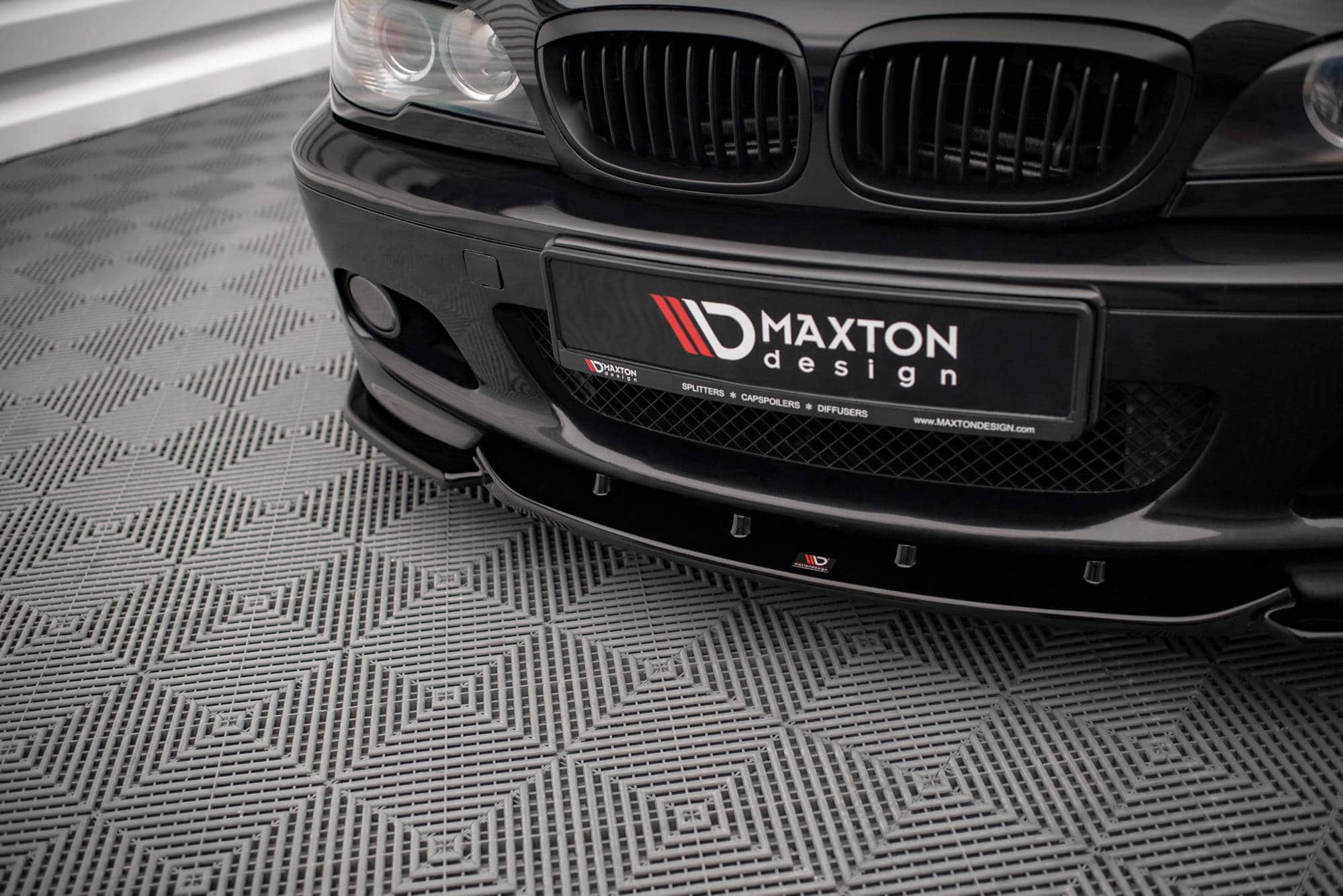 MAXTON DESIGN -Spoiler pod predný nárazník ,V.2 vhodné pre BMW 3 COUPE M-PACK E46 – Obrázok 3