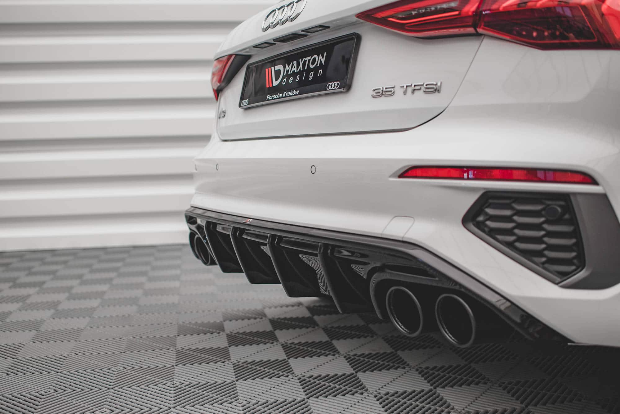 MAXTON DESIGN - Zadný difúzor + Koncovky výfukov, Audi A3 S-Line Sportback 8Y – Obrázok 3