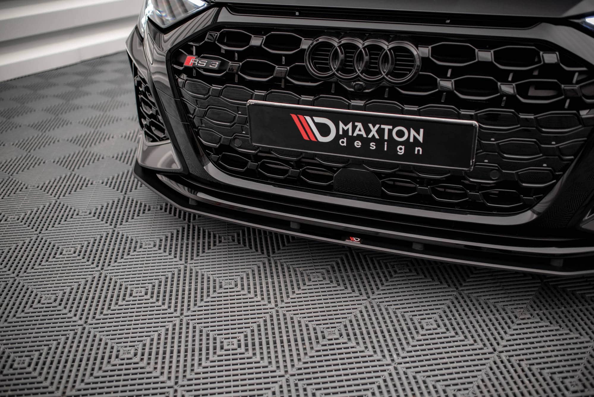 MAXTON DESIGN -Spoiler pod predný nárazník ,AUDI RS3 SPORTBACK 8Y – Obrázok 4