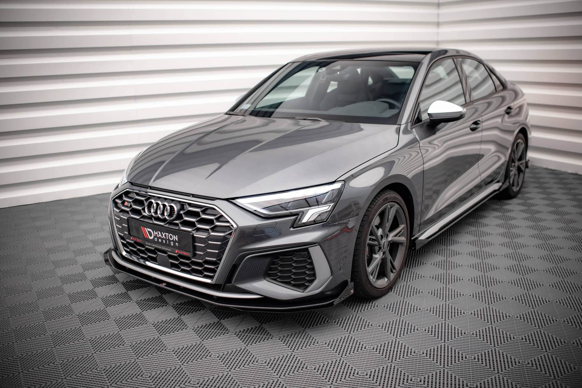 MAXTON DESIGN -Spoiler pod predný náraznik + Čierne lesklé splitre , AUDI S3 / A3 S-LINE 8Y – Obrázok 5