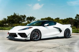 MAXTON DESIGN - Lišty pod bočné prahy CHEVROLET CORVETTE C8 – Obrázok 2