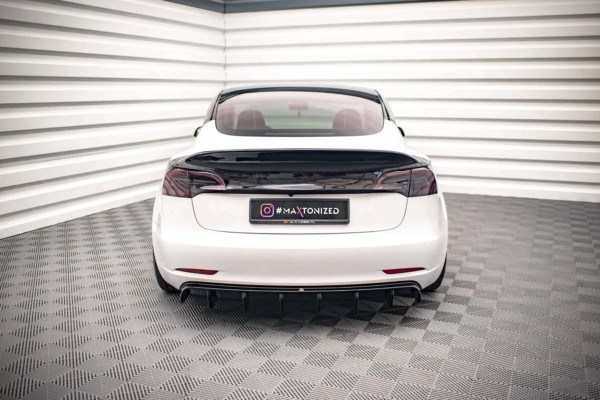 MAXTON DESIGN - Difúzor zadného nárazníka V.2 TESLA MODEL 3 – Obrázok 5