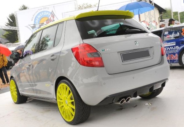 TFB Difúzor zadného nárazníka pre ŠKODA FABIA 2 Hatchback (06-10)