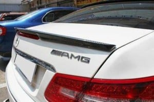 Spoiler kufra- Mercedes-Benz E W207 2D Carbon