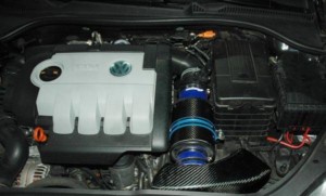 Športové sanie Simota Carbon Charger VW Golf V 1.9 TDI 05+ Air intake CBII-712 – Obrázok 5